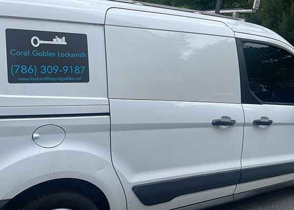 Locksmith ins Coral Gables